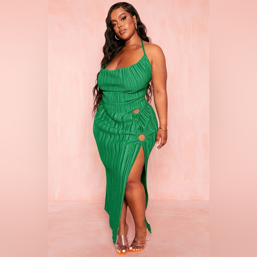 Pretty little thing Plus size Bright Green Side Split Plisse Midi Skirt